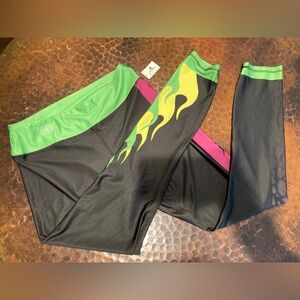 Run Disney Rare Hard to Find Maleficent athletic leggings, new with tags Large